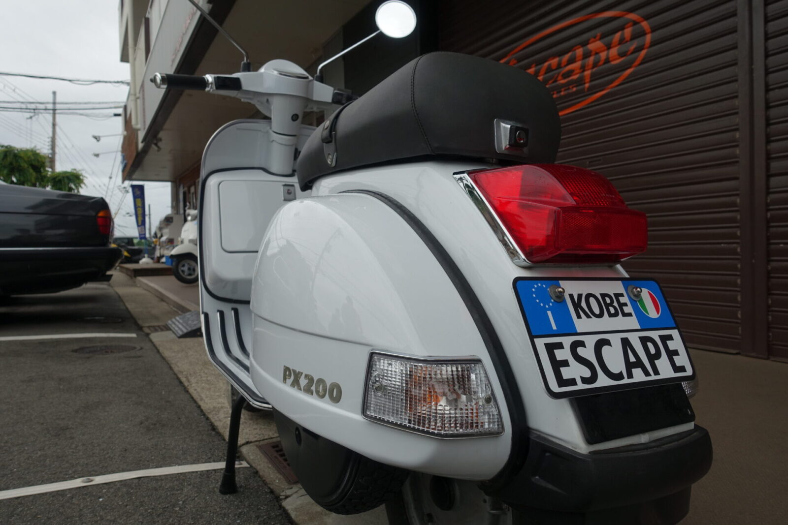 VESPA PX200FL2 | Escape Bike