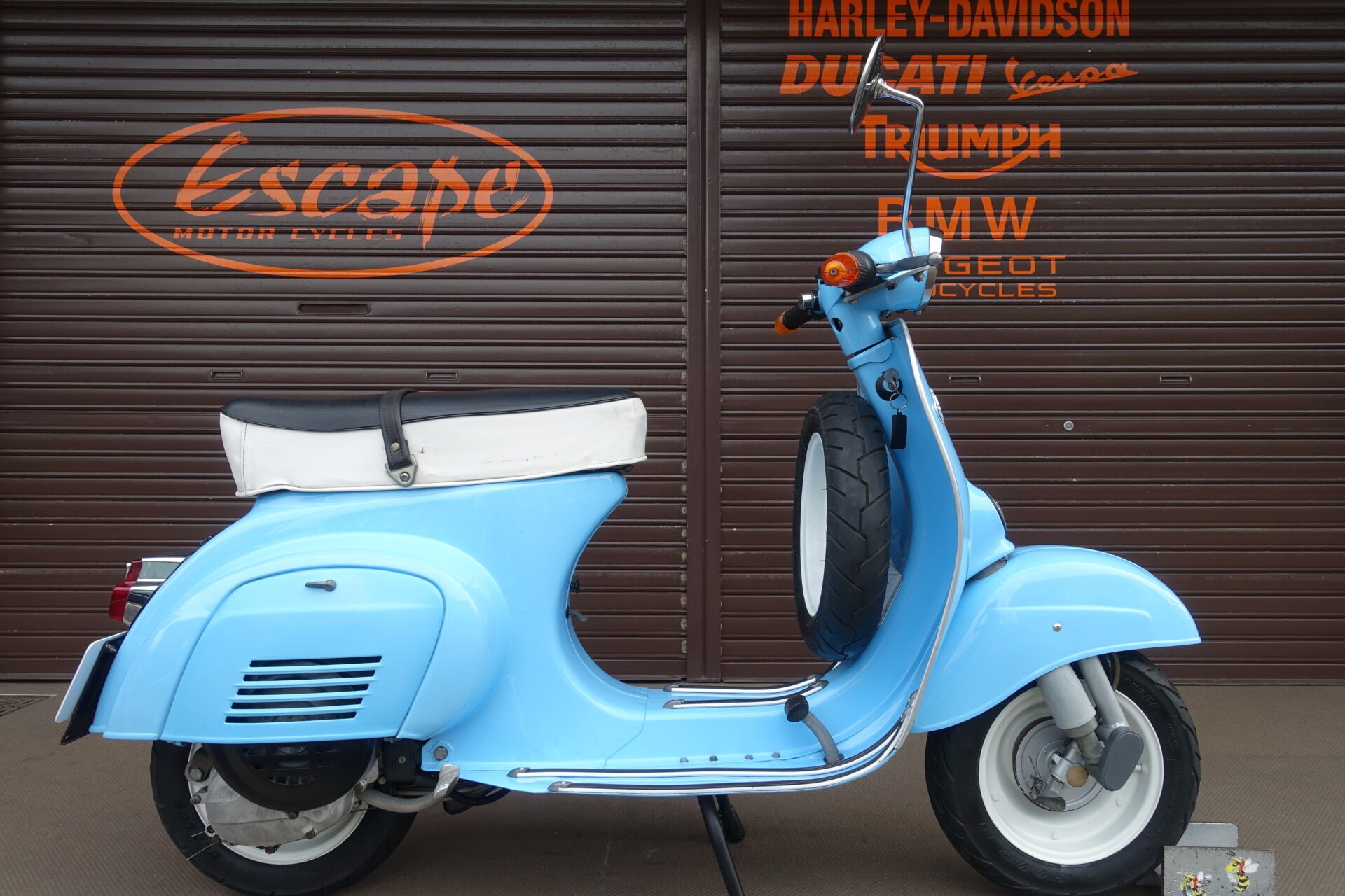 VESPA 100 ライトスカイブルー SITOマフラー