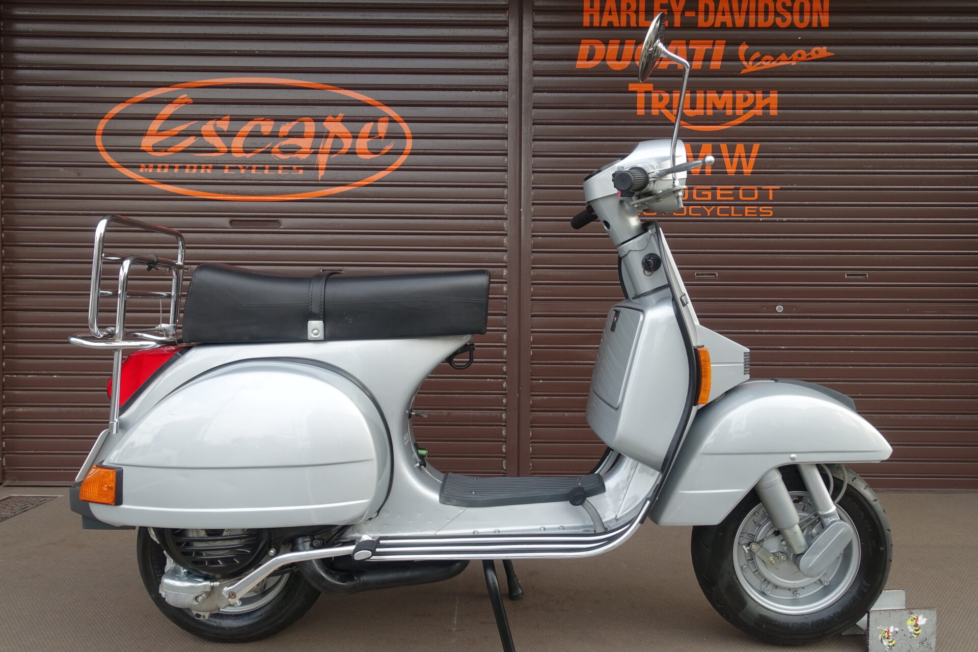 VESPA PX200E リアキャリア