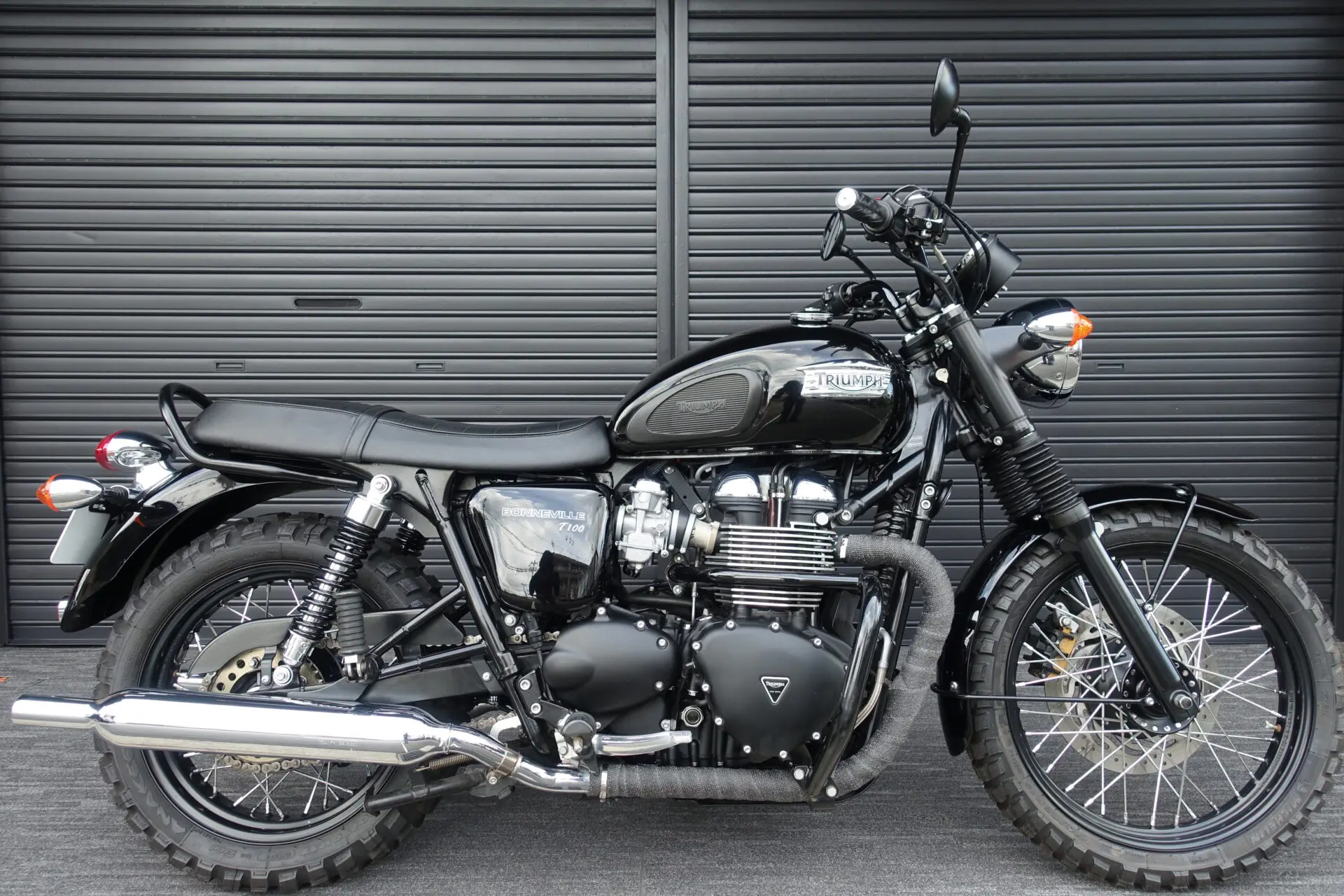 TRIUMPH | Escape Bike