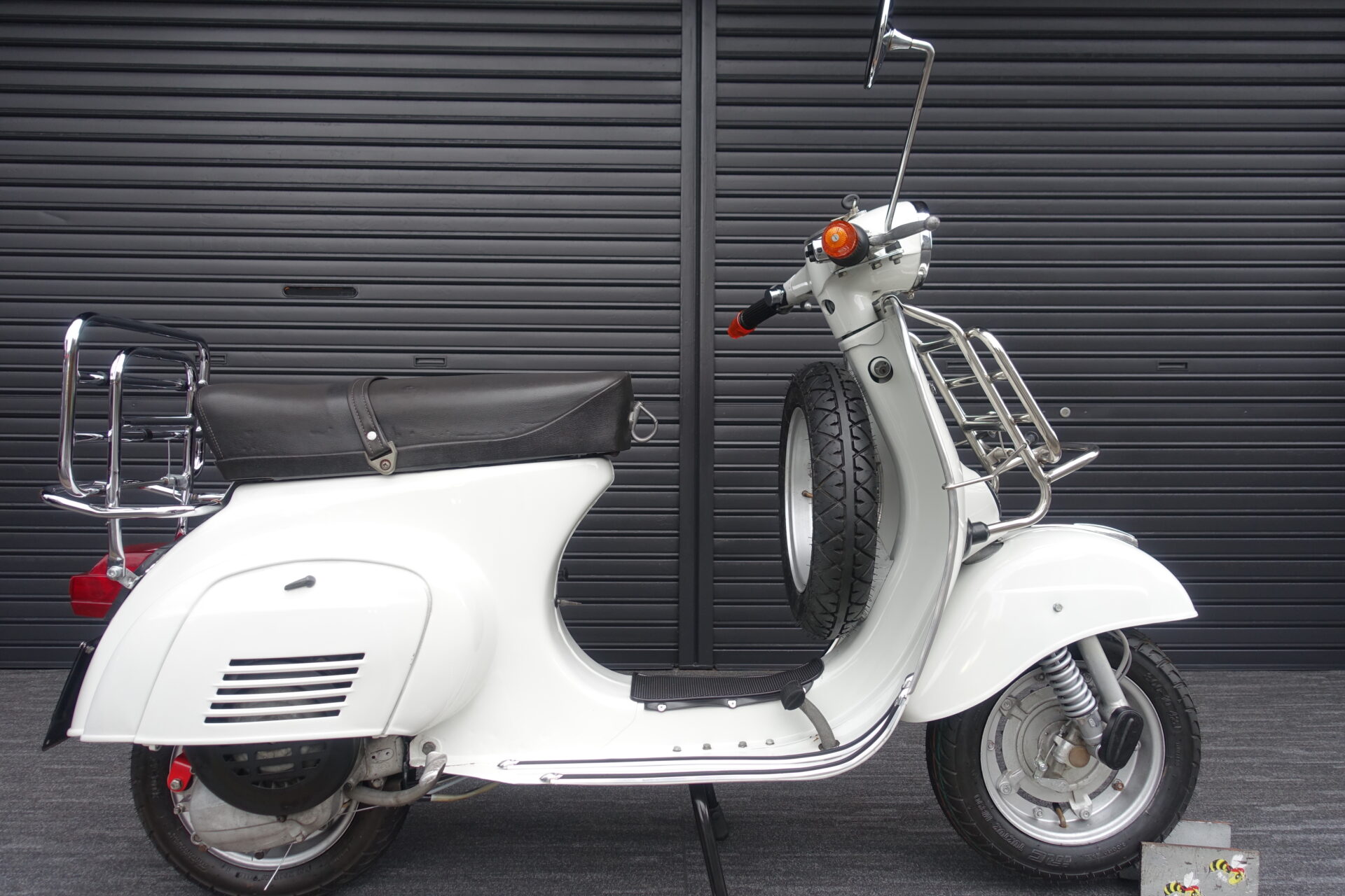 VESPA 125ET3 前後キャリア Poliniチャンバー